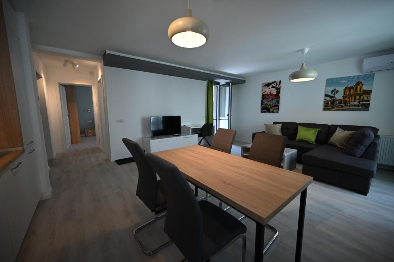 Prime Apartment *
